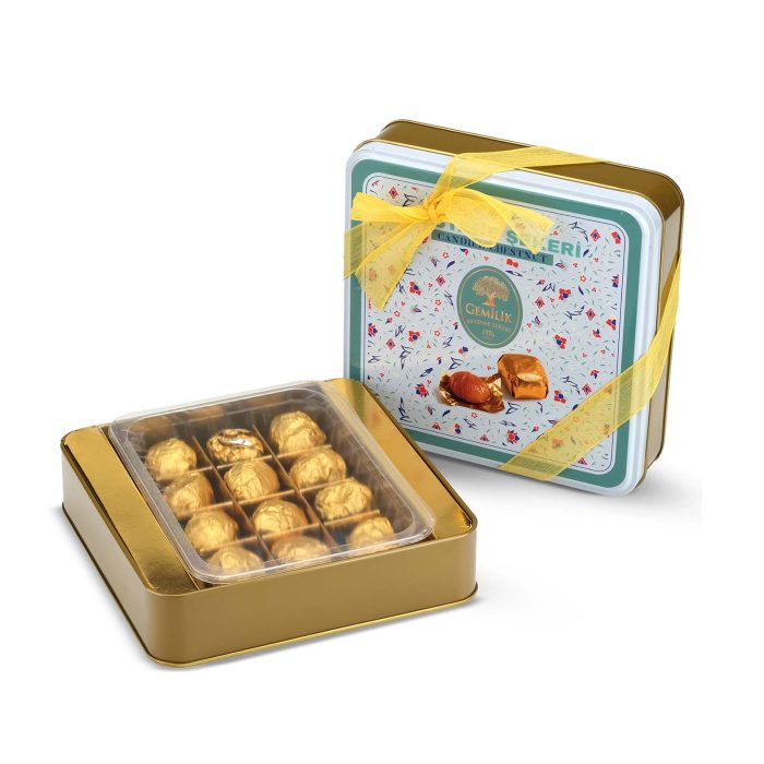 hediyelik-varakli-kestane-sekeri-metal-kutu-acik